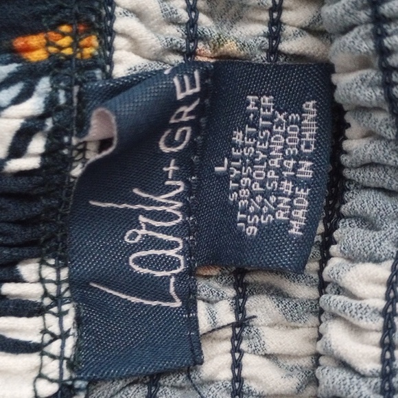 Flower Shirt - Picture 2 of 2